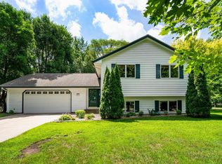 4004 Flowerfield Rd, Circle Pines, MN 55014