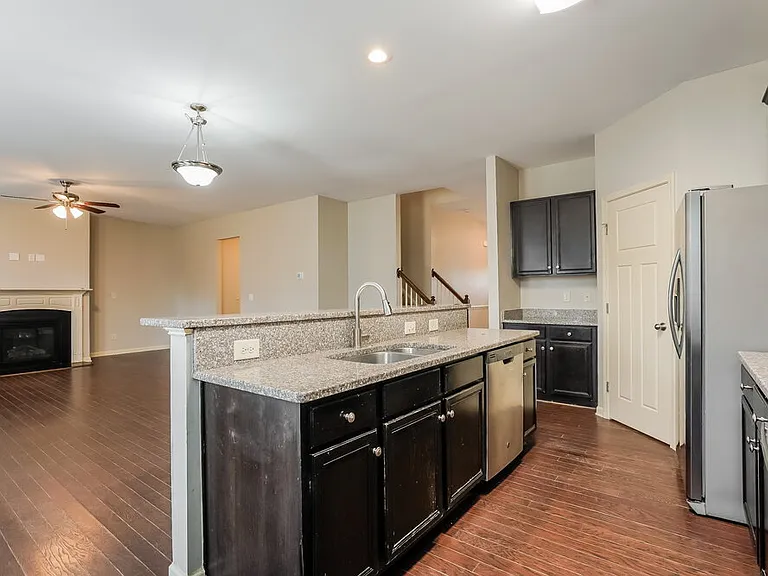 117 Callahan Trl — Photo 8