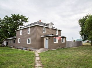 1250 G St, Burwell, NE 68823