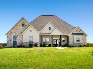 1486 Bucksnort Rd, Van Alstyne, TX 75495