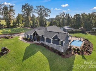 216 Mariposa Rd, Stanley, NC 28164