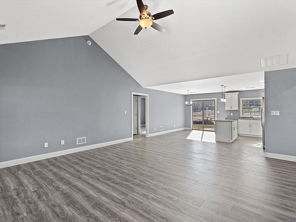 4th image of 505 Ryker Ct