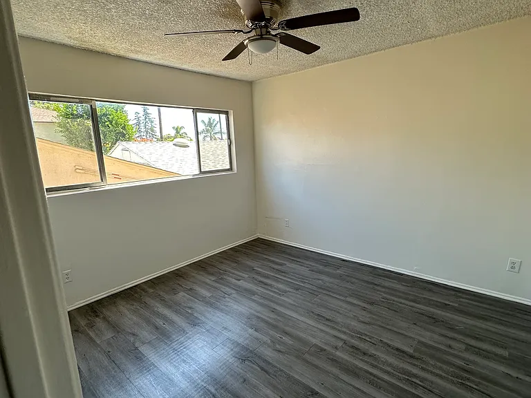 6320 Whitsett Ave #2 — Photo 13