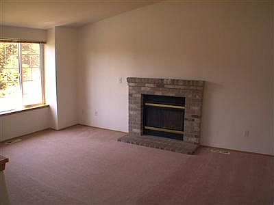 2nd image of 7213-7215 112th St