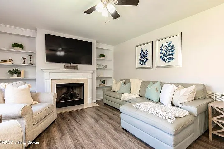 5212 Charlbury Ct — Photo 18