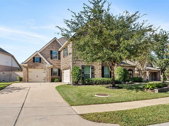 2nd image of 12323 Crest Haven Lane