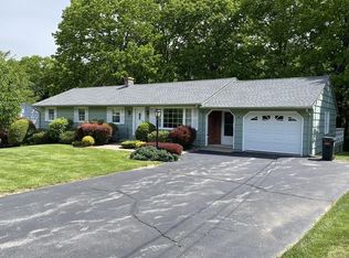 65 Mark Bradford Dr, Holden, MA 01520
