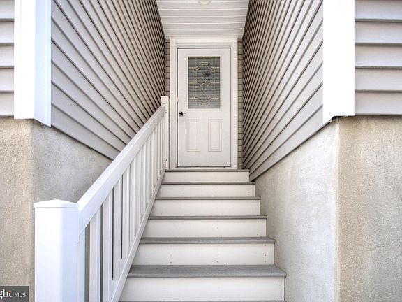 3rd image of 147 60th St E