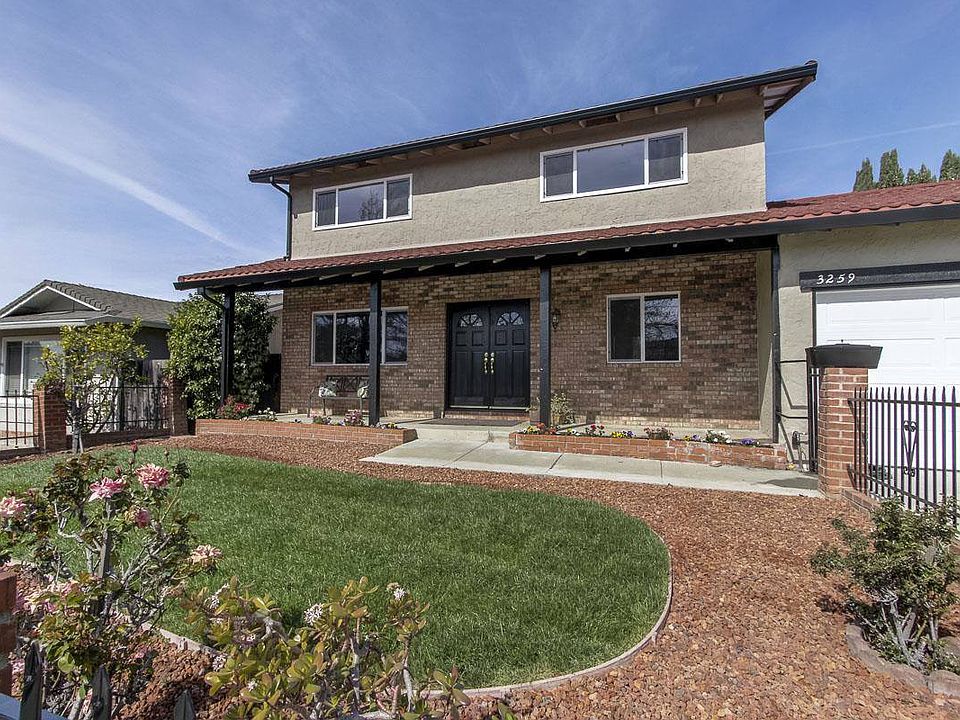 1st image of 3259 Trebol Ln