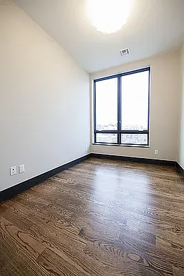 867 Dekalb Avenue — Photo 4