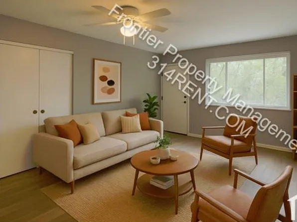 19 Quick Dr APT 1, Florissant, MO 63031