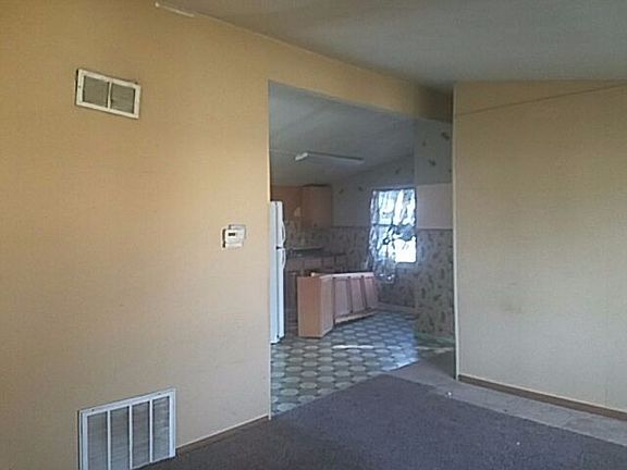 4th image of 709 Townsend St