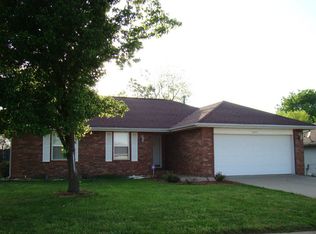 3343 S Meadowlark Ave, Springfield, MO 65807