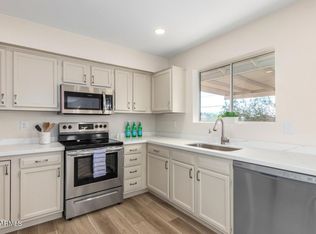 240 S Meridian Rd, Apache Junction, AZ 85120