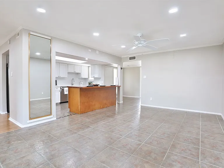5005 Georgi Ln #18 — Photo 5