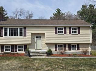 11 Juniper Brook Rd, Northborough, MA 01532