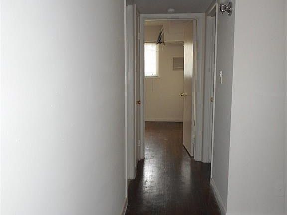 5th image of 2714 Jamestown Ave APT 2B