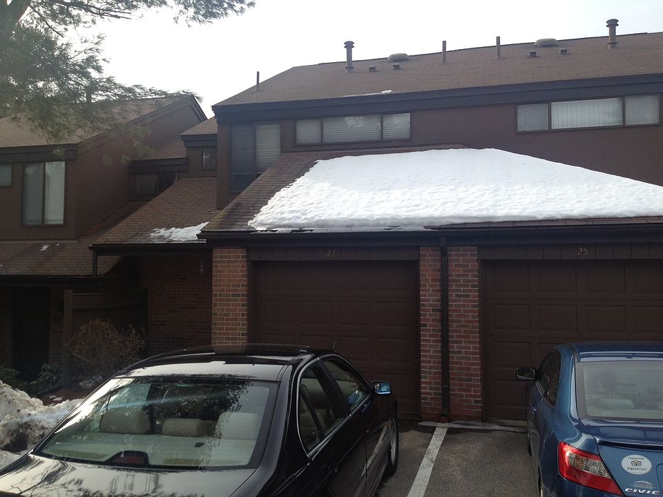 1st image of 27 Orangewood Dr