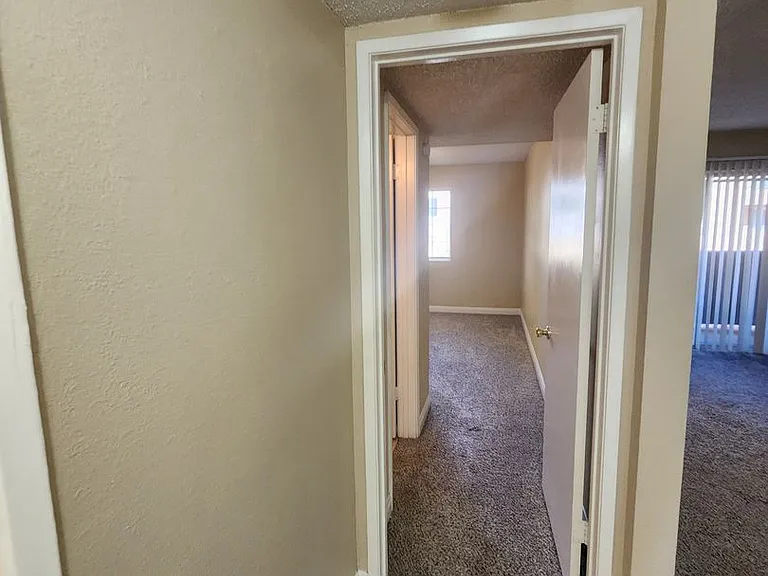 2750 S Durango Dr #1078 — Photo 11