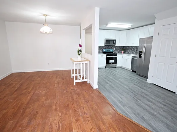 190 Bay 41st St #2, Brooklyn, NY 11214
