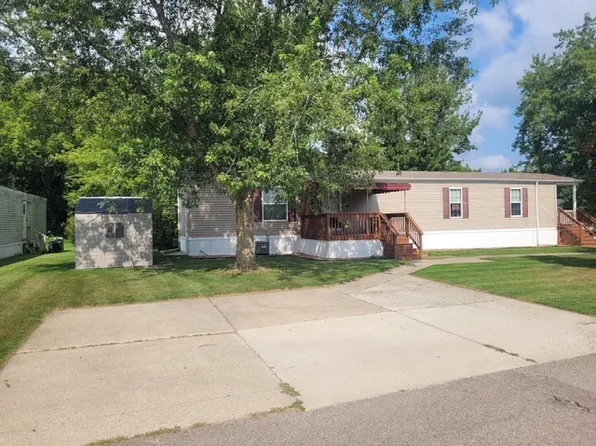 2724 Acre Hl #313, Brighton, MI 48114