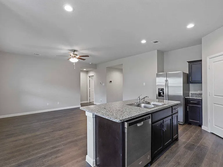 226 Seclusion Dr — Photo 18