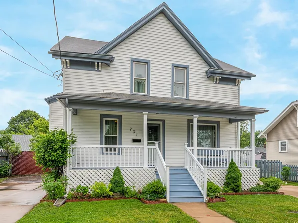731 1st St, Menasha, WI 54952