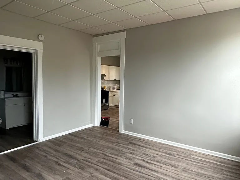 603 Chestnut St — Photo 3