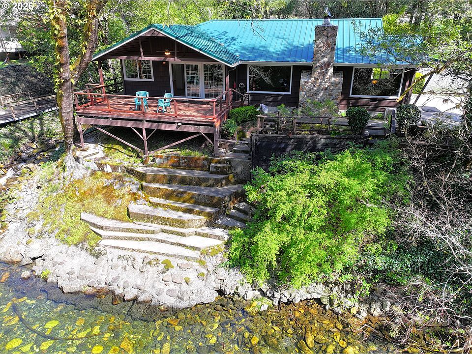 1st image of 1008 Winchuck River Rd