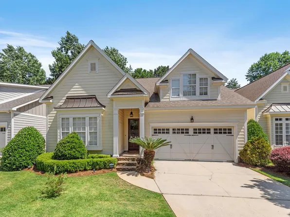 303 Conifer Ct, Dothan, AL 36305