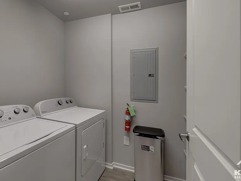 The Vue Luxury Apartments — Photo 12