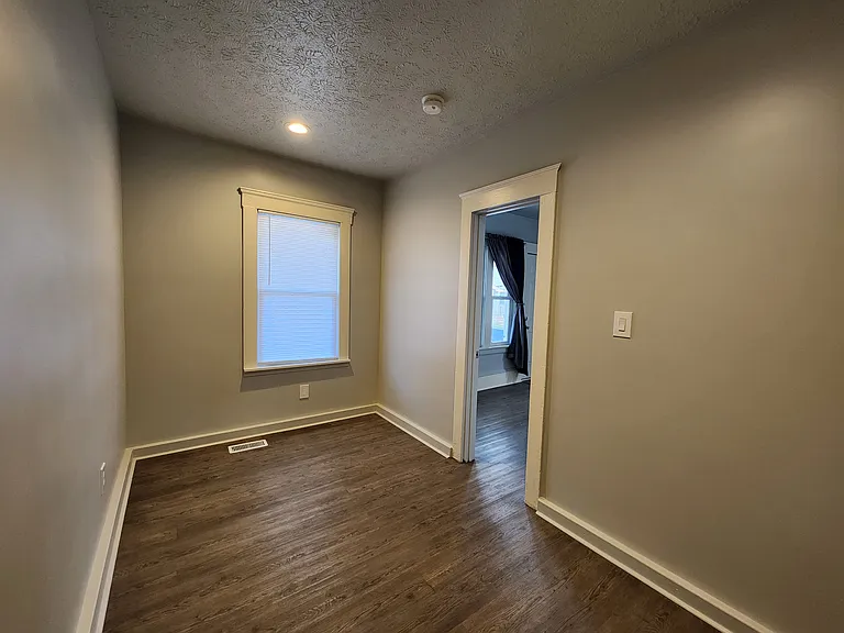 3415 Roehl Ave #1 — Photo 16