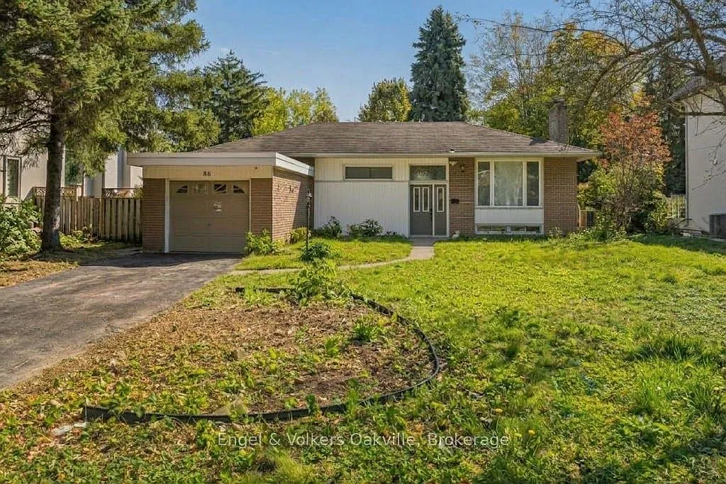 4 bed, $4,250 — Photo 1