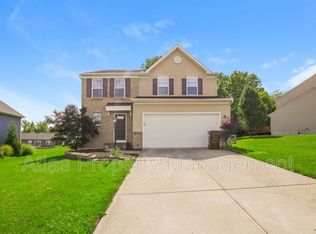 2600 Fairfield Ridge Dr, Hamilton, OH 45011