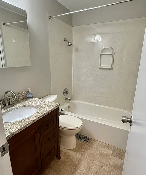 222 Westlea Dr — Photo 17