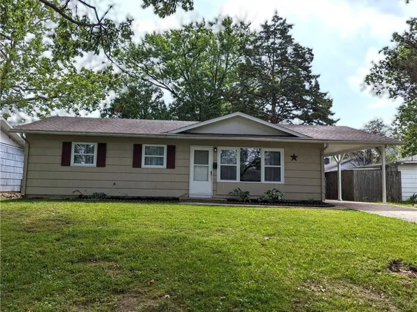 1509 Harmon St, Danville, IL 61832