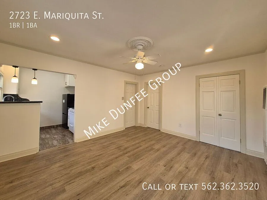 Available Now - Bright Upstairs 1 Bedroom 1 Bathroom Plus Office — Photo 3