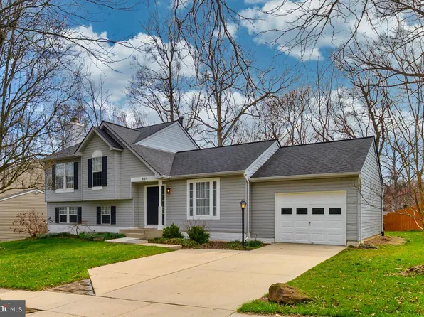 864 Snow Valley Ln, Odenton, MD 21113