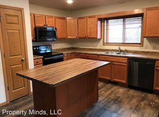 2640 Cassie Ct #3, Eau Claire, WI 54701