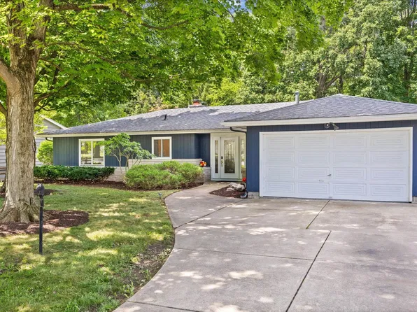 1837 Summit Dr, West Lafayette, IN 47906