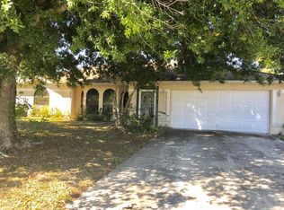 6846 NW Jorgensen Rd, Port Saint Lucie, FL 34983