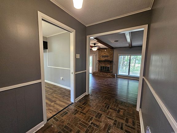 5th image of 1608 S Lakewood St