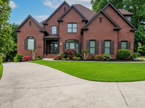 2105 Ector Cv NW, Kennesaw, GA 30152
