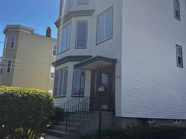 109 Coleridge St APT 1, Boston, MA 02128