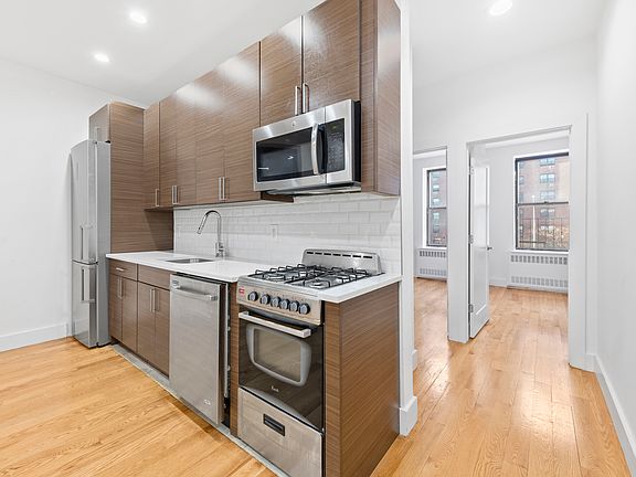 2nd image of 2067 Adam C Powell Blvd Residence 4A
