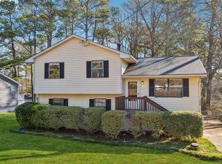 1370 Monfort Rd, Lawrenceville, GA 30046