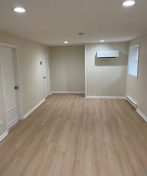 40 N Main St #6 — Photo 8