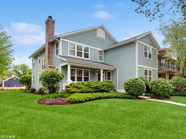 296 Huron St, Vernon Hills, IL 60061