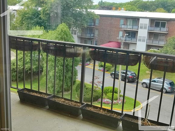 50-56 Broadlawn Park #423 Chestnut Hill Unit Photo 22