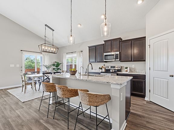 5th image of 1093 Maple Stone Dr
